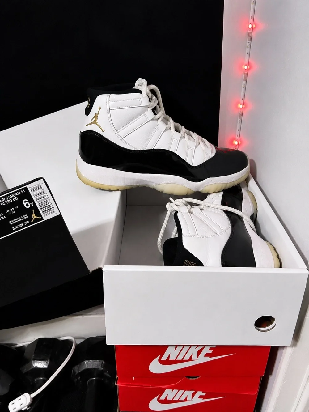 Jordan Retro 11 Men's White Black Gold High-Top Sneakers